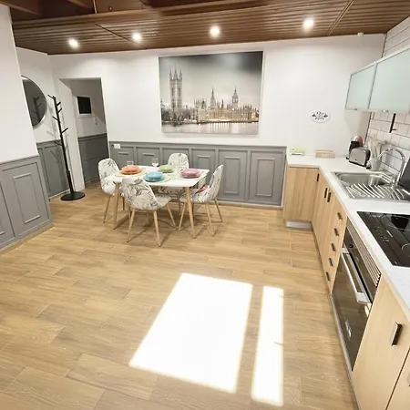 Acogedora Privada Con Bano