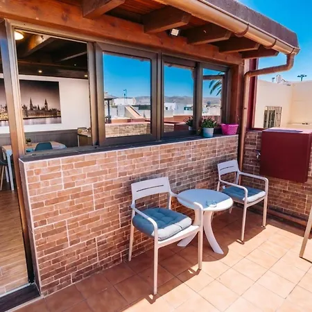 Con Bano Privado Centrica ,terraza ,check Automatic * Puerto del Rosario (Fuerteventura)